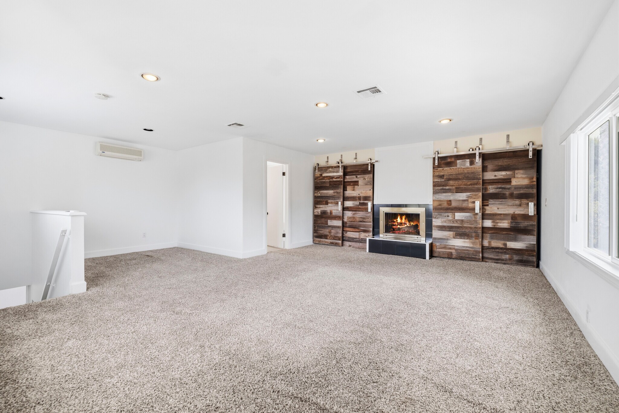 Building Photo - 17554 Doric St