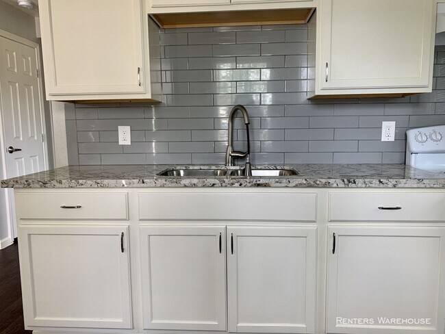 Building Photo - New construction apartment for lease!!!