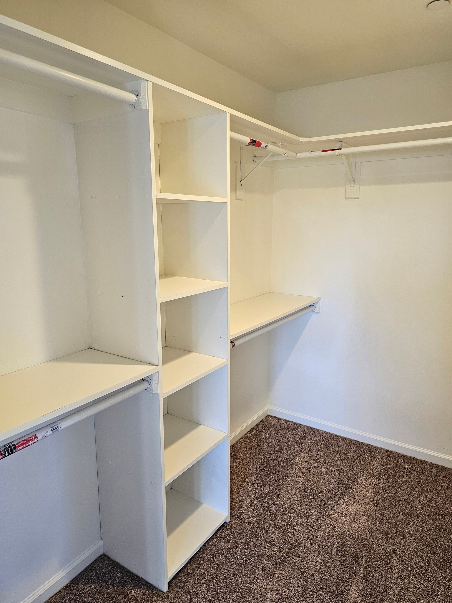 Building Photo - 6649 Cleon Ave