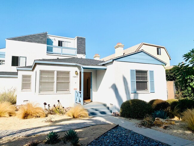 Building Photo - BEAUTIFUL 2BD/1BA CONDO IN CROWN POINT! W/ GARAGE & LAUNDRY! $3,595/mo