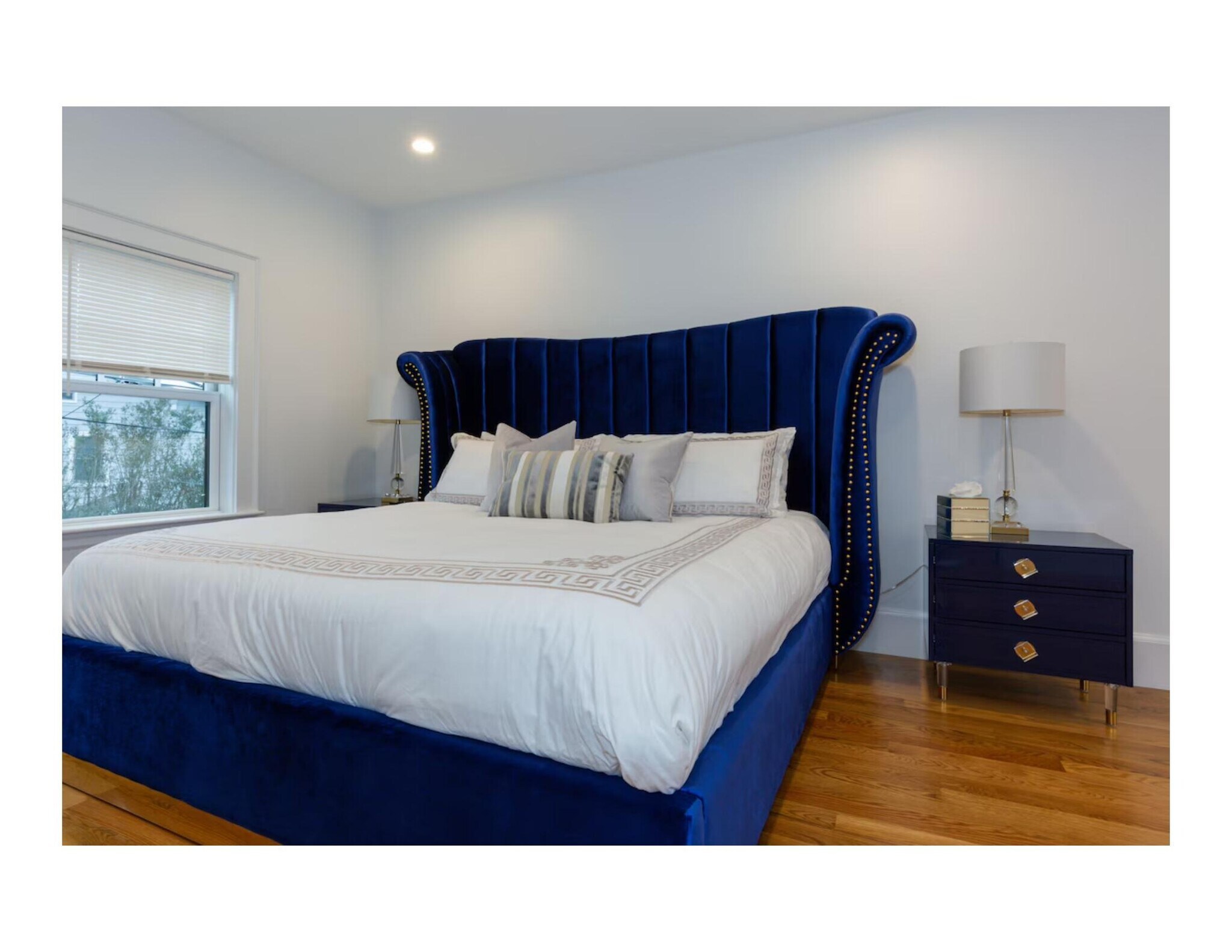 Building Photo - 153 Bayside Rd