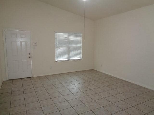 Building Photo - 10222 Berry Hill Ln