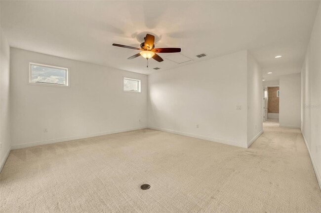 Building Photo - 14078 Alafaya Oak Bnd