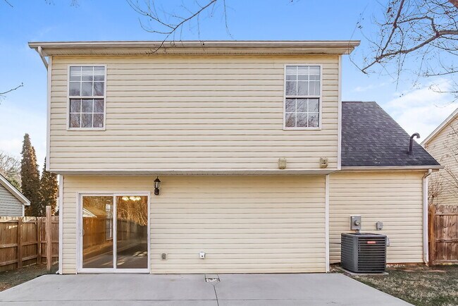 Building Photo - 125 Camforth Dr