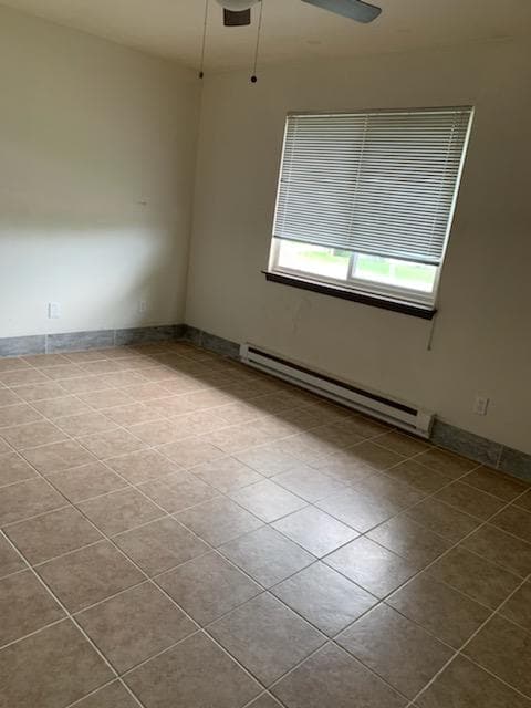 Building Photo - 8835 N Swan Rd