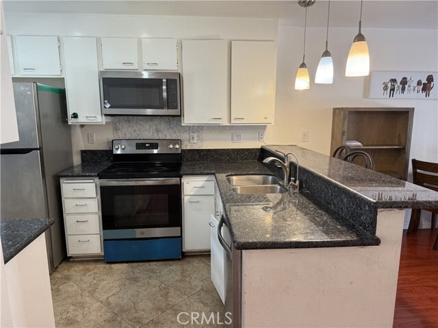 Building Photo - 157 Pineview