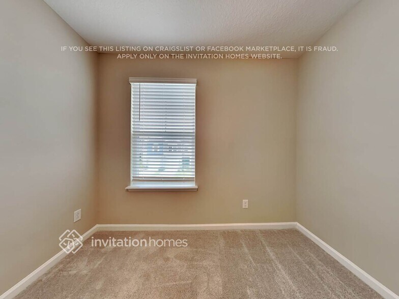 Building Photo - 1316 Grassland Ave