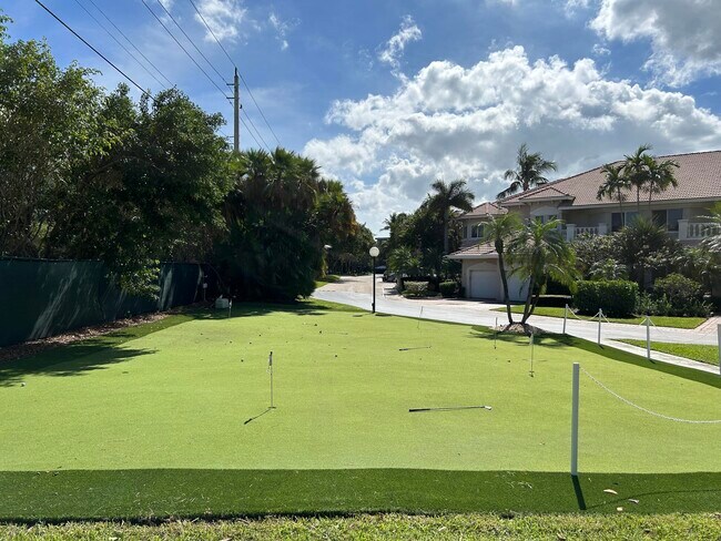 Building Photo - 26 Royal Palm Way