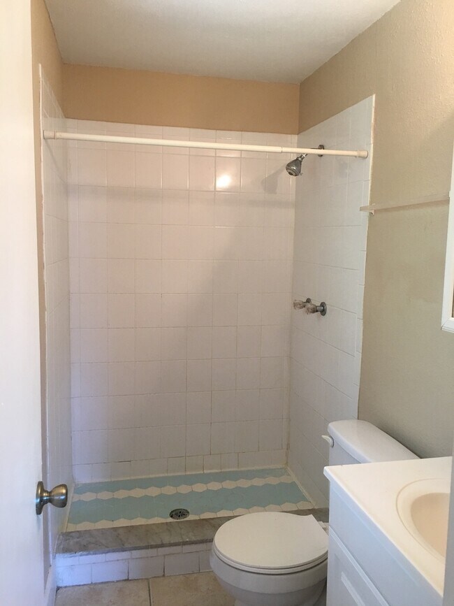 Building Photo - 4333 Stephanie Way