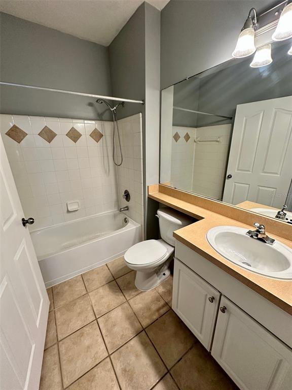 Building Photo - 12825 Madison Pointe Cir