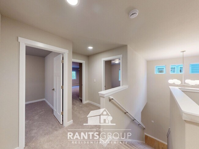 Building Photo - Beautiful New Home in Bradbury Subdivision! Easy I5 Access!