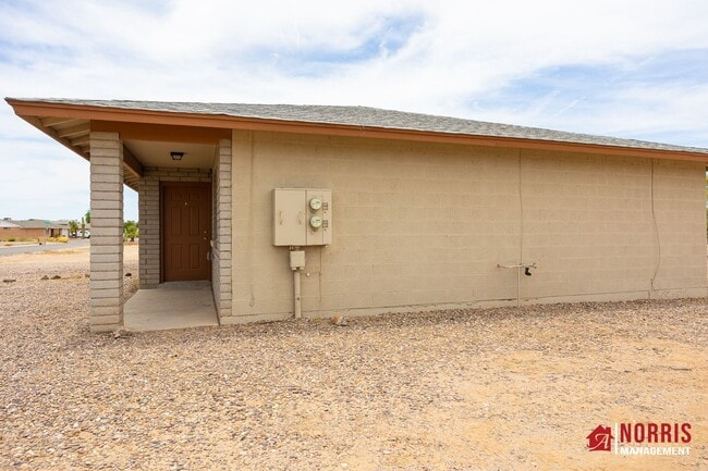 Building Photo - 9874 W Leander Dr
