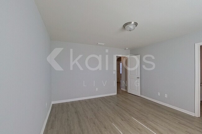 Building Photo - 2592 Catalina Ct