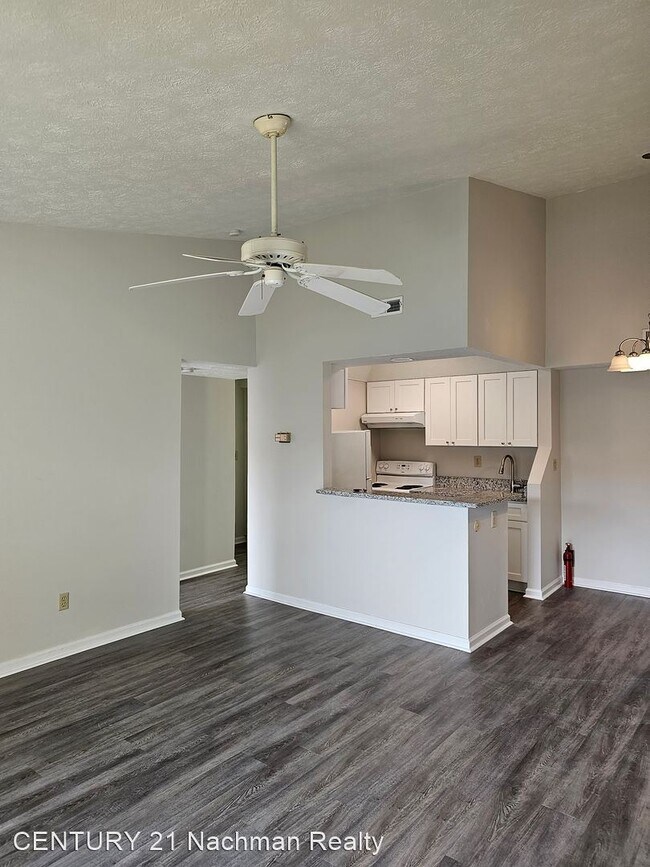 Building Photo - 1 br, 1 bath House - 21 Haverford Court