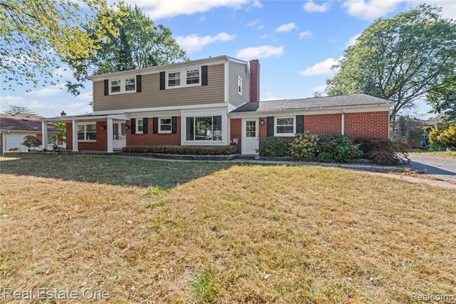 Building Photo - 26641 Greythorne Trail