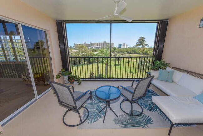 Building Photo - 275 Palm Ave