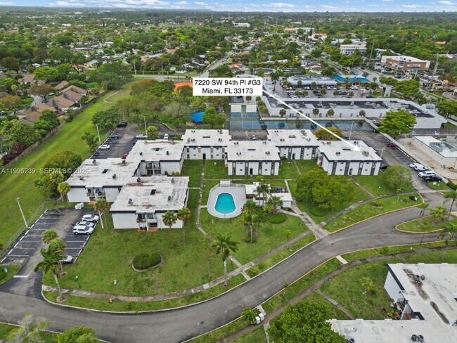 Building Photo - 7220 SW 94th Pl