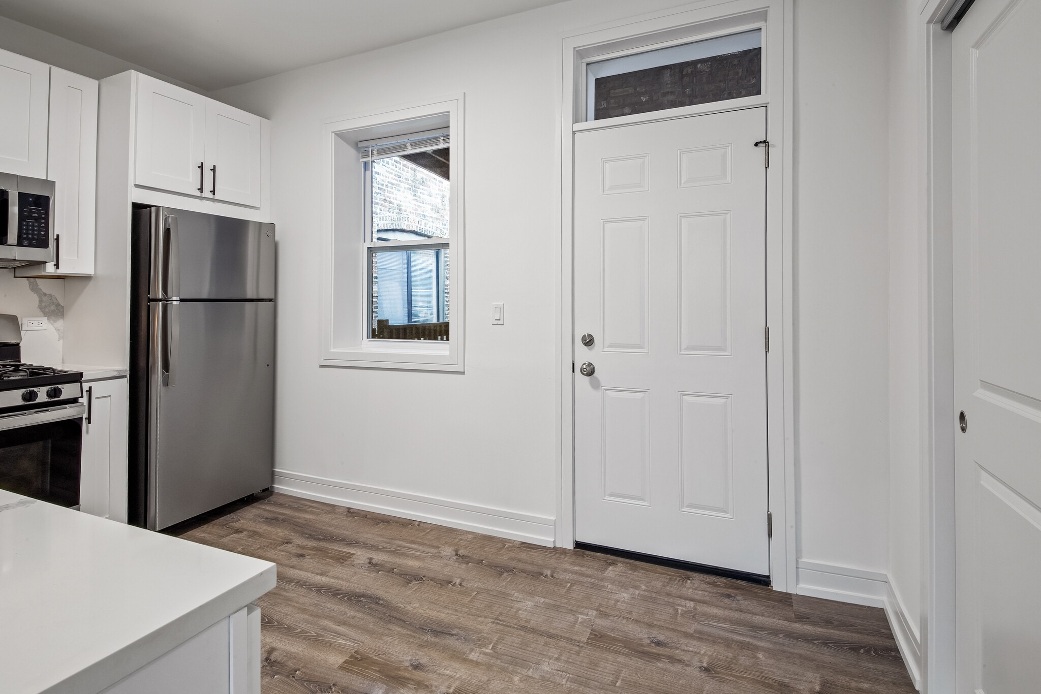 Building Photo - 1902 N Whipple St