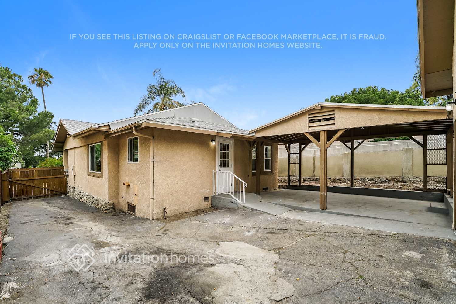 Building Photo - 10018 Silverton Ave