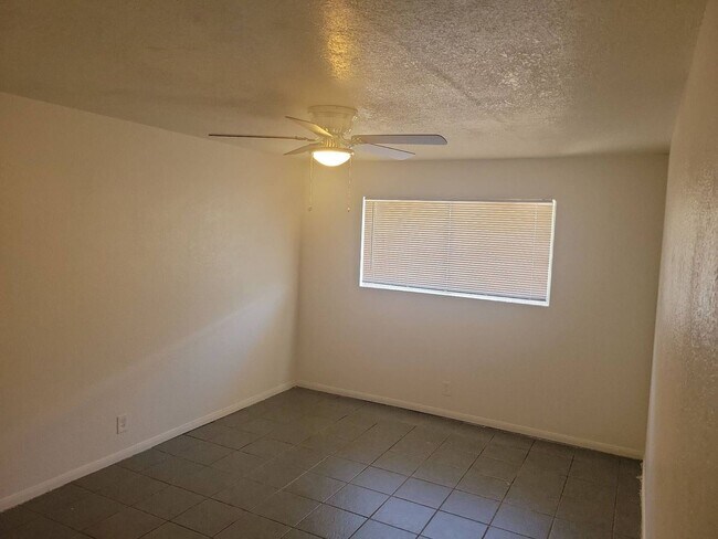 Building Photo - Affordable 2-Bedroom – Section 8 Accepted
