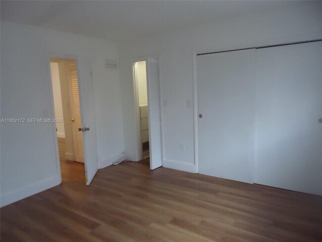 Building Photo - 1800 79th Street Causeway