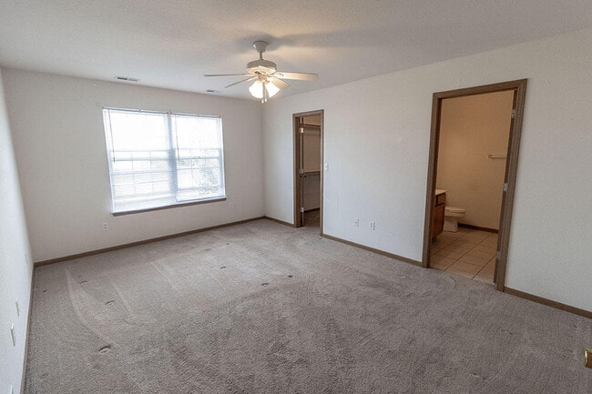 Building Photo - 1610 Typhoon Dr