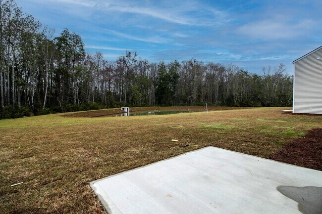 Building Photo - 495 Coconut Dr