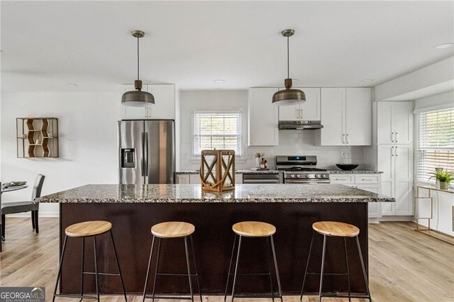 Building Photo - 2866 Red Pine Ct NW