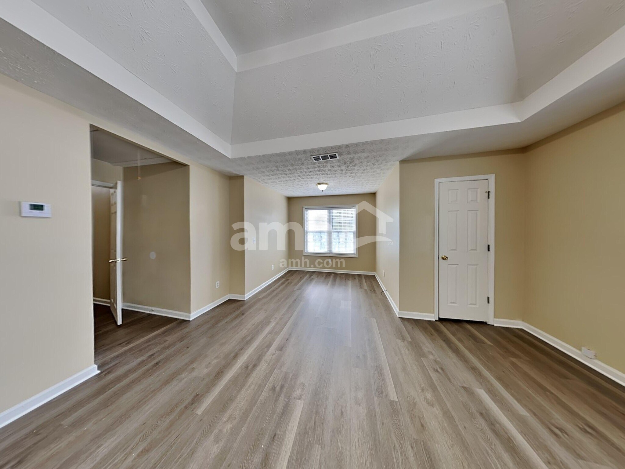 Building Photo - 881 Simon Park Cir