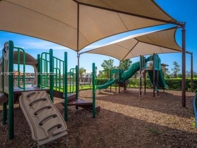 Building Photo - 13646 Abberwick Dr