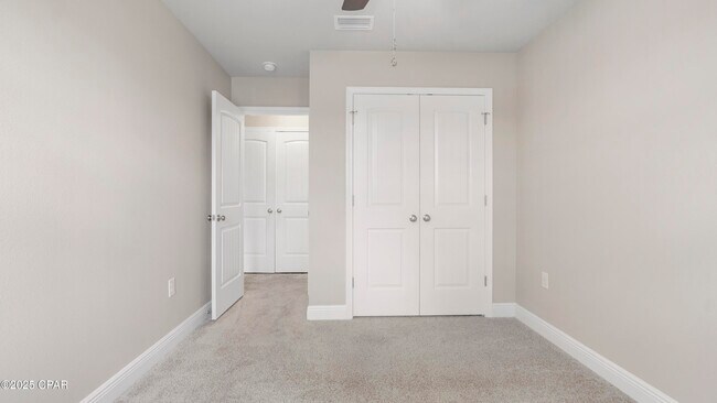 Building Photo - 5780 Callaway Cir