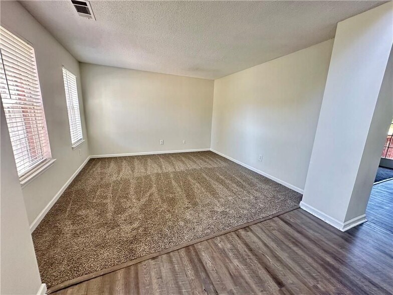 Building Photo - 3635 Spring Mesa Dr SW