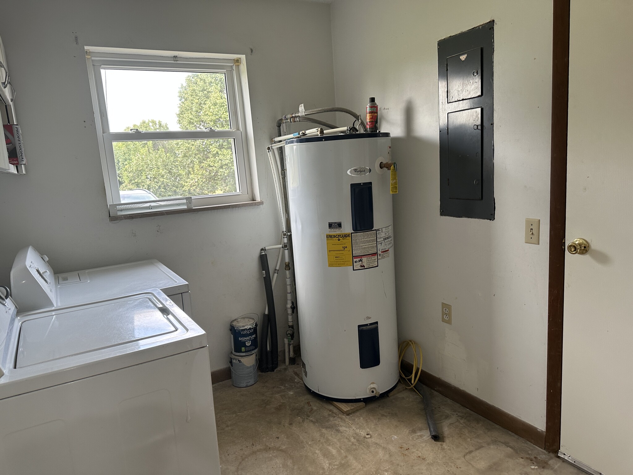 Laundry room next to Full Bathroom - 3655 W Allens Bridge Rd