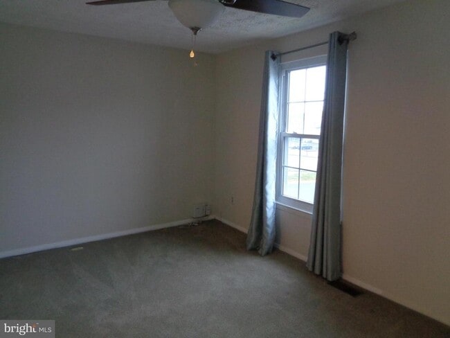 Building Photo - 4020 Rustico Rd