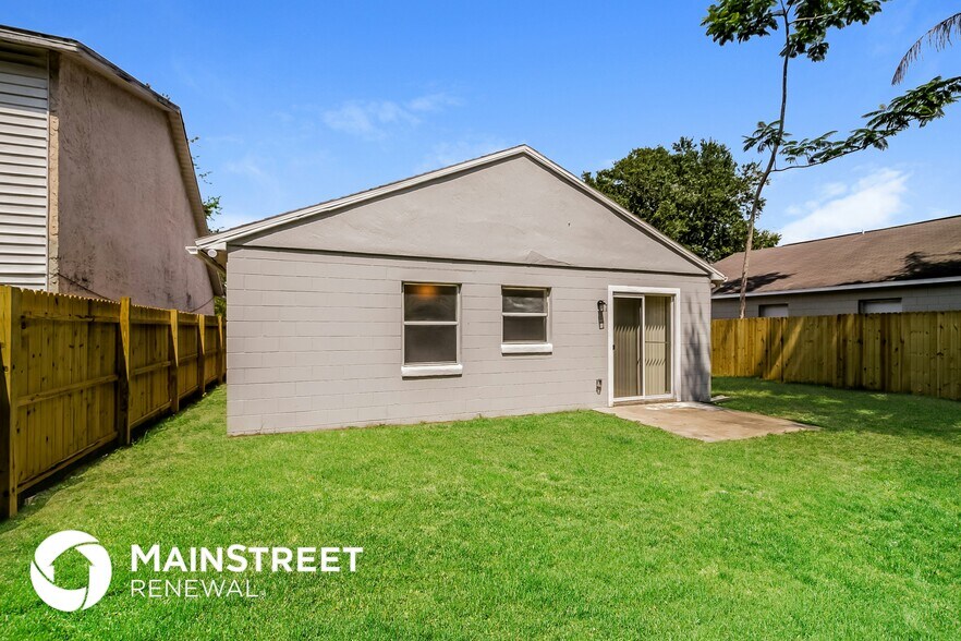 Building Photo - 181 Dovetail Ct
