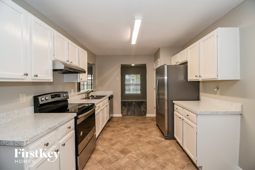 Building Photo - 12359 Fireberry Ct
