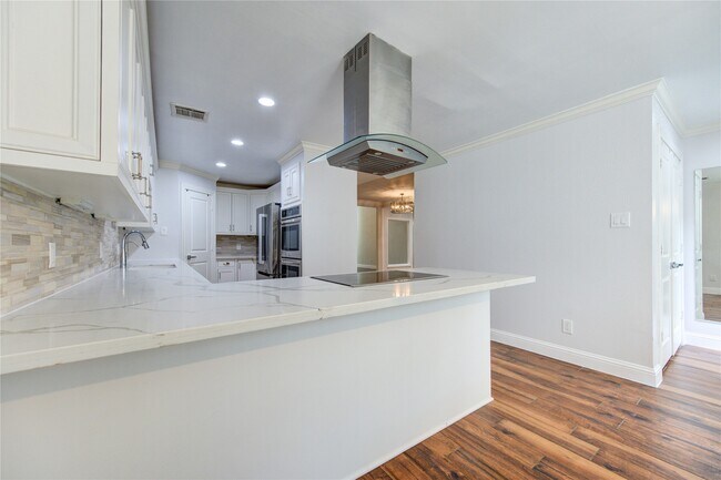 Building Photo - 438 E Fair Harbor Ln