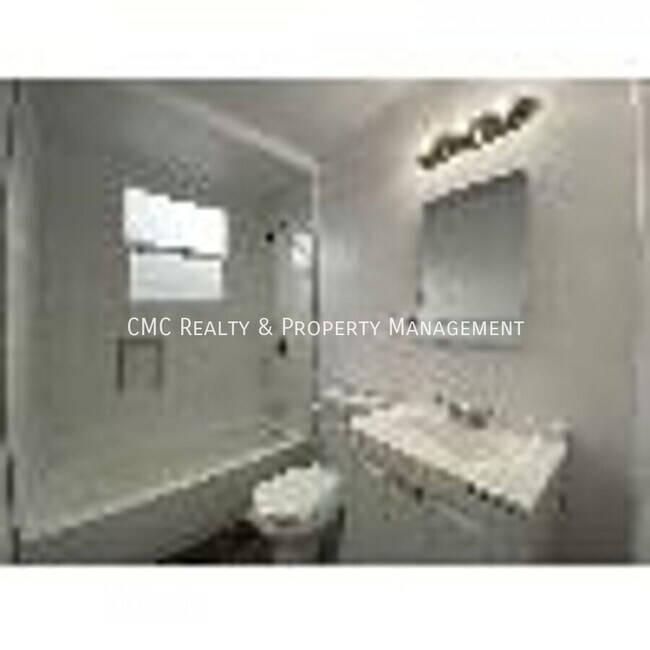 Building Photo - 4520 N Banner Dr
