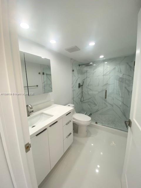 Building Photo - 3530 Mystic Pointe Dr