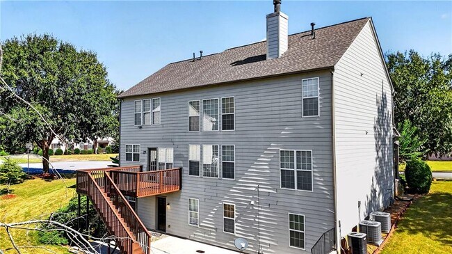 Building Photo - 225 Thamesmar Ln
