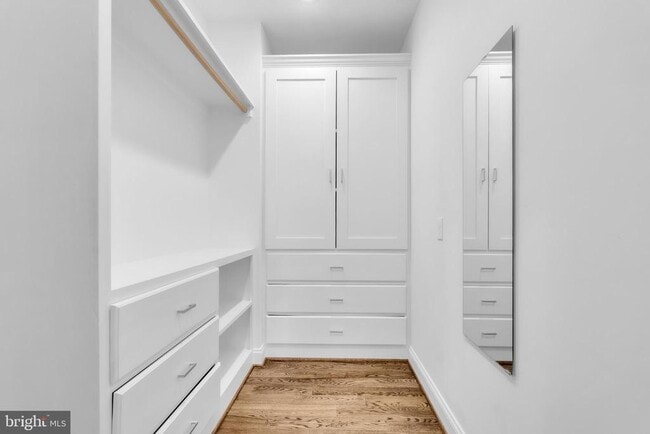 Building Photo - 6415 Bradley Blvd