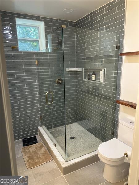 Building Photo - 2434 Rockcliff Rd SE