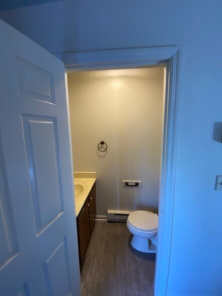 Building Photo - 28 Stoltzfus Ln