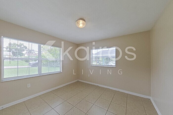 Building Photo - 2441 Healy Dr