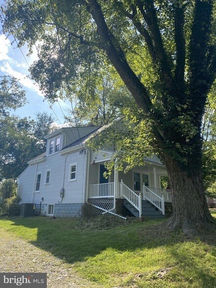 Building Photo - 12316 McCrossin Ln