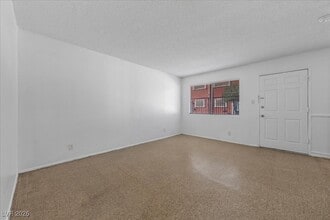 Building Photo - 521 S Maryland Pkwy