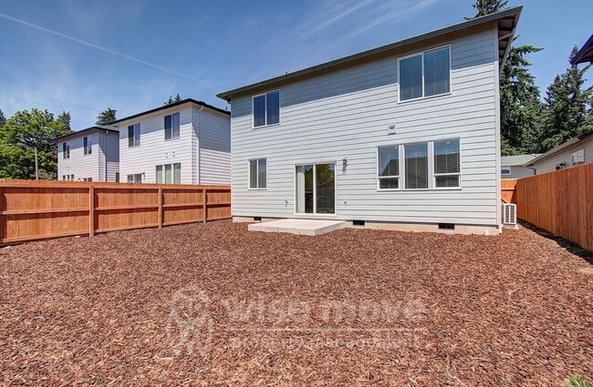 Building Photo - Modern Multi-Gen Living- Brand New