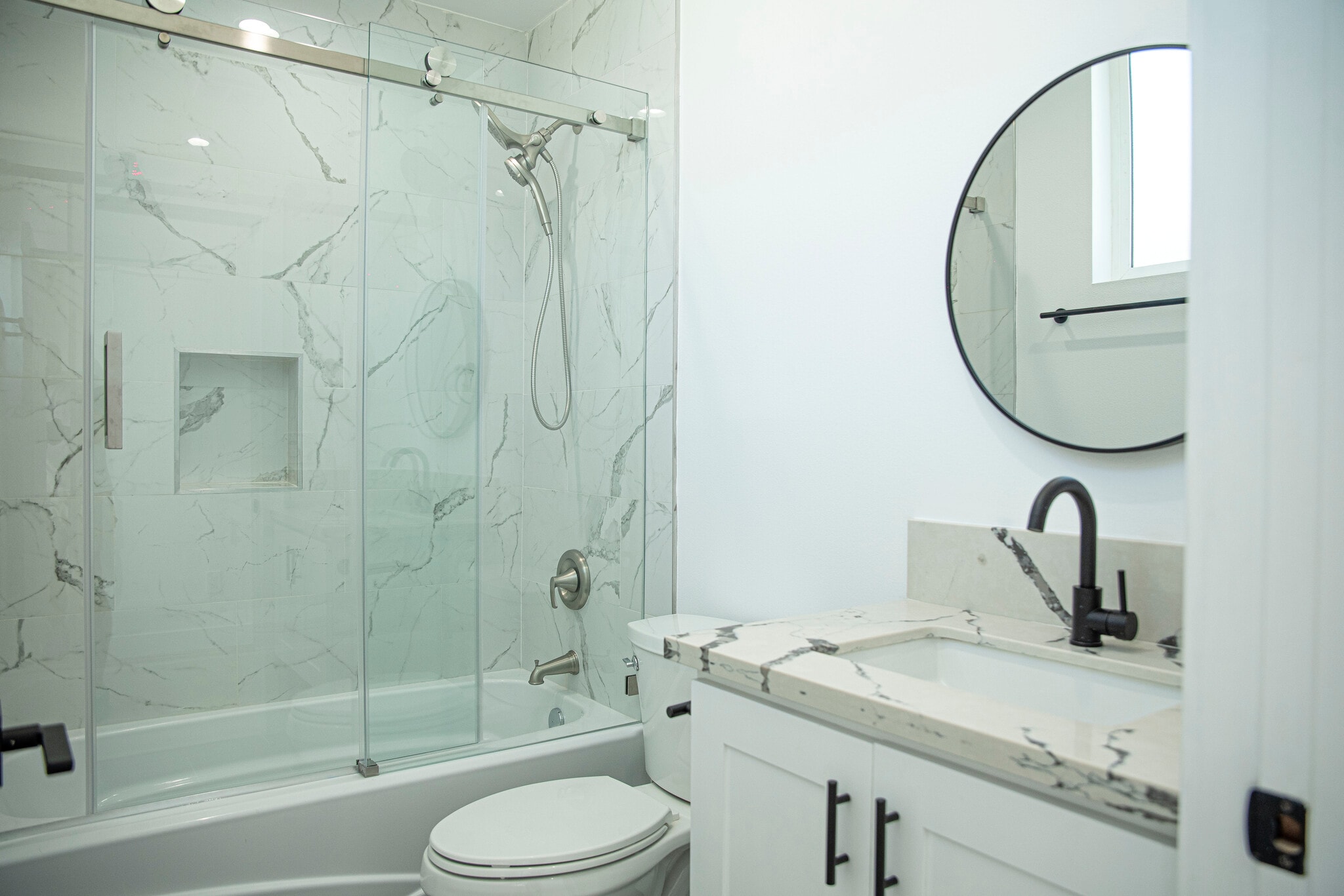 Bathroom 4 - 3044 West Blvd