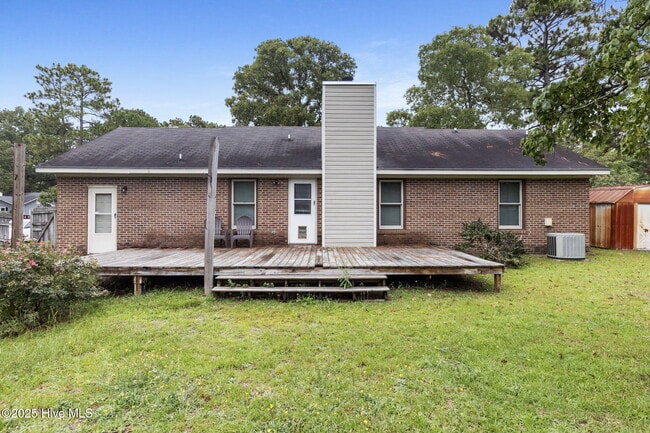 Building Photo - 7313 Pebblebrook Dr