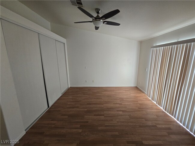 Building Photo - 5120 Wedmore Ct